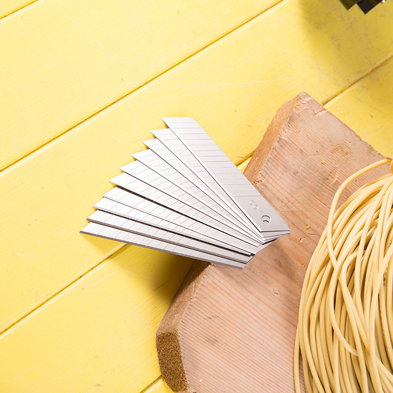 تیغ کاتر دلی مدل DL-DP بسته 10 عددی