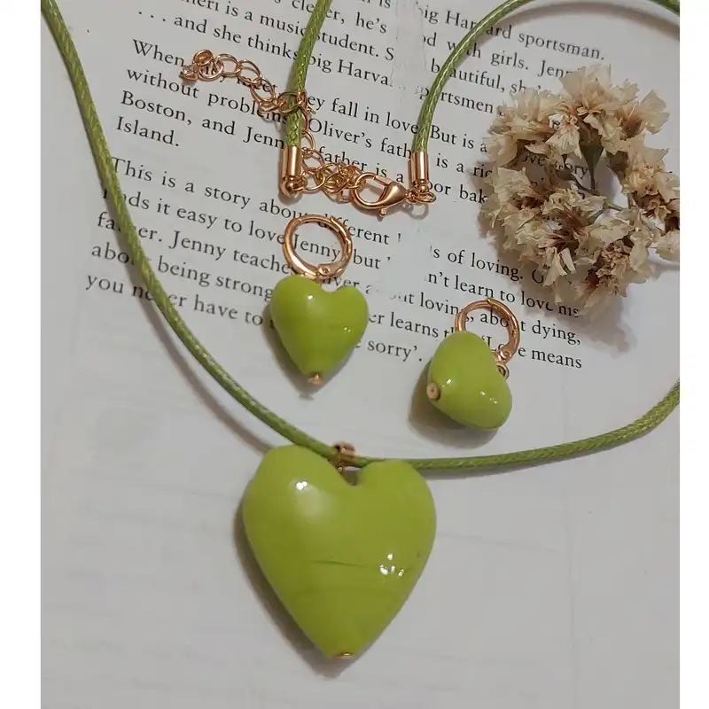 نیم ست زنانه مدل قلب H66