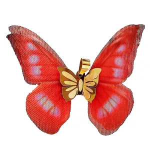 آویز گردنبند طلا 18 عیار زنانه مدل   پروانه کد 180