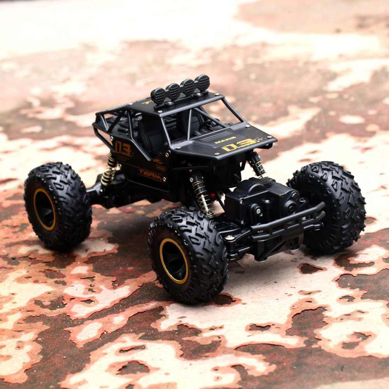 ماشین بازی کنترلی مدل آفرود rock crawler metal