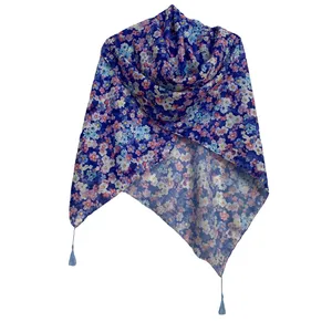 روسری دخترانه مدل نخ اسپان منگوله دار کد T03