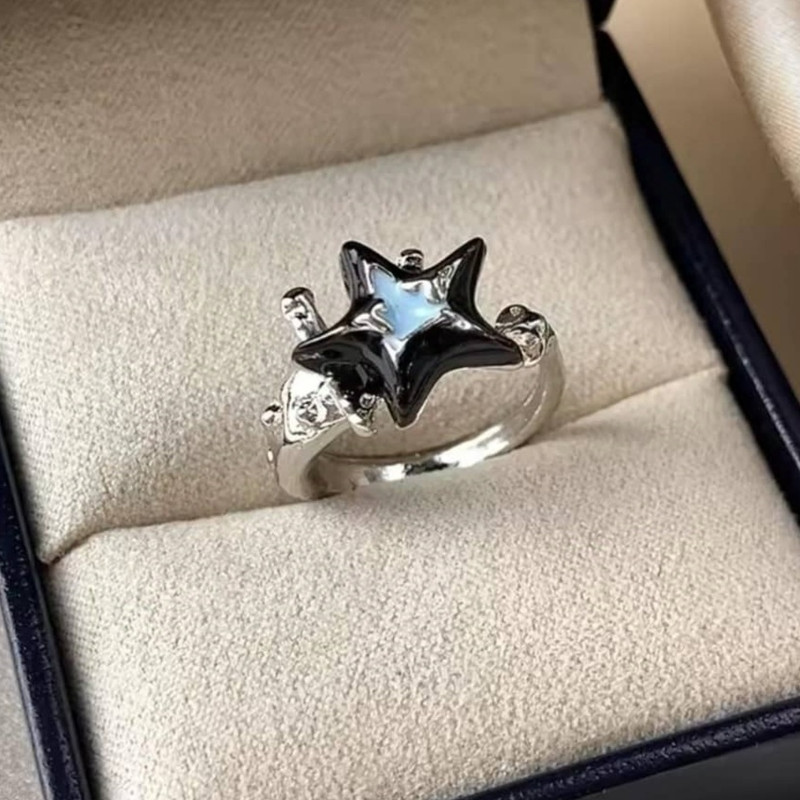 انگشتر زنانه مدل ستاره کریستالی