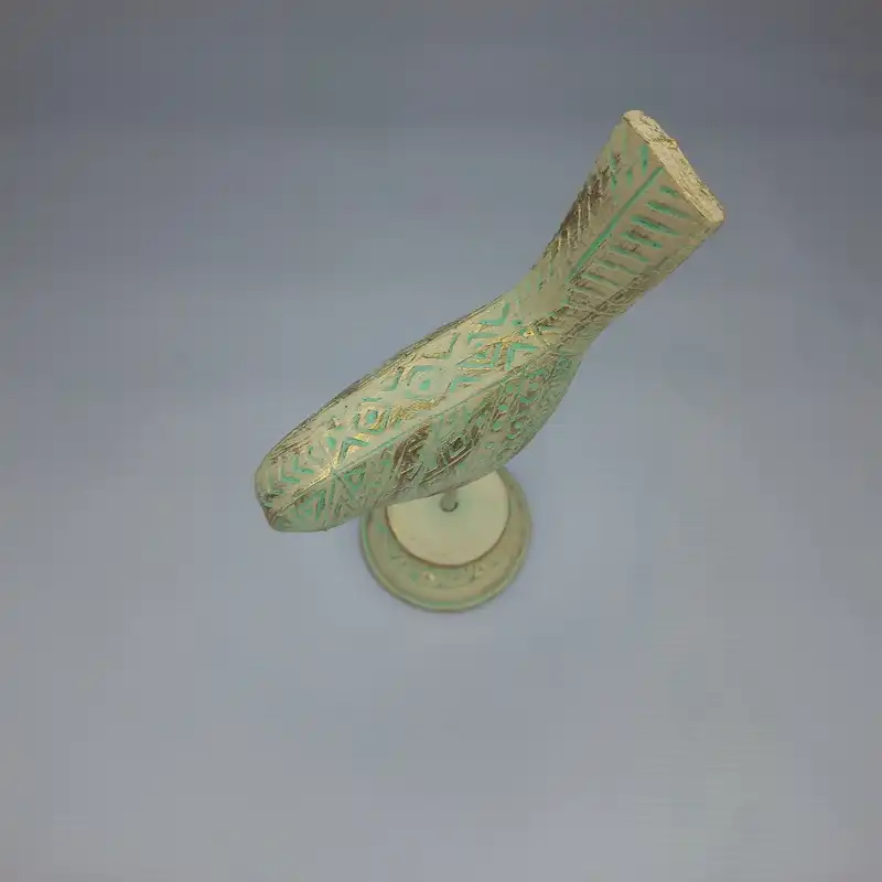 مجسمه مدل مرغ آمین