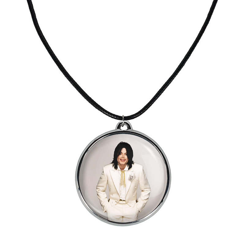 گردنبند خندالو مدل مایکل جکسون Michael Jackson کد 1924119245 گردنبند خندالو مدل مایکل جکسون Michael Jackson کد 1924119245