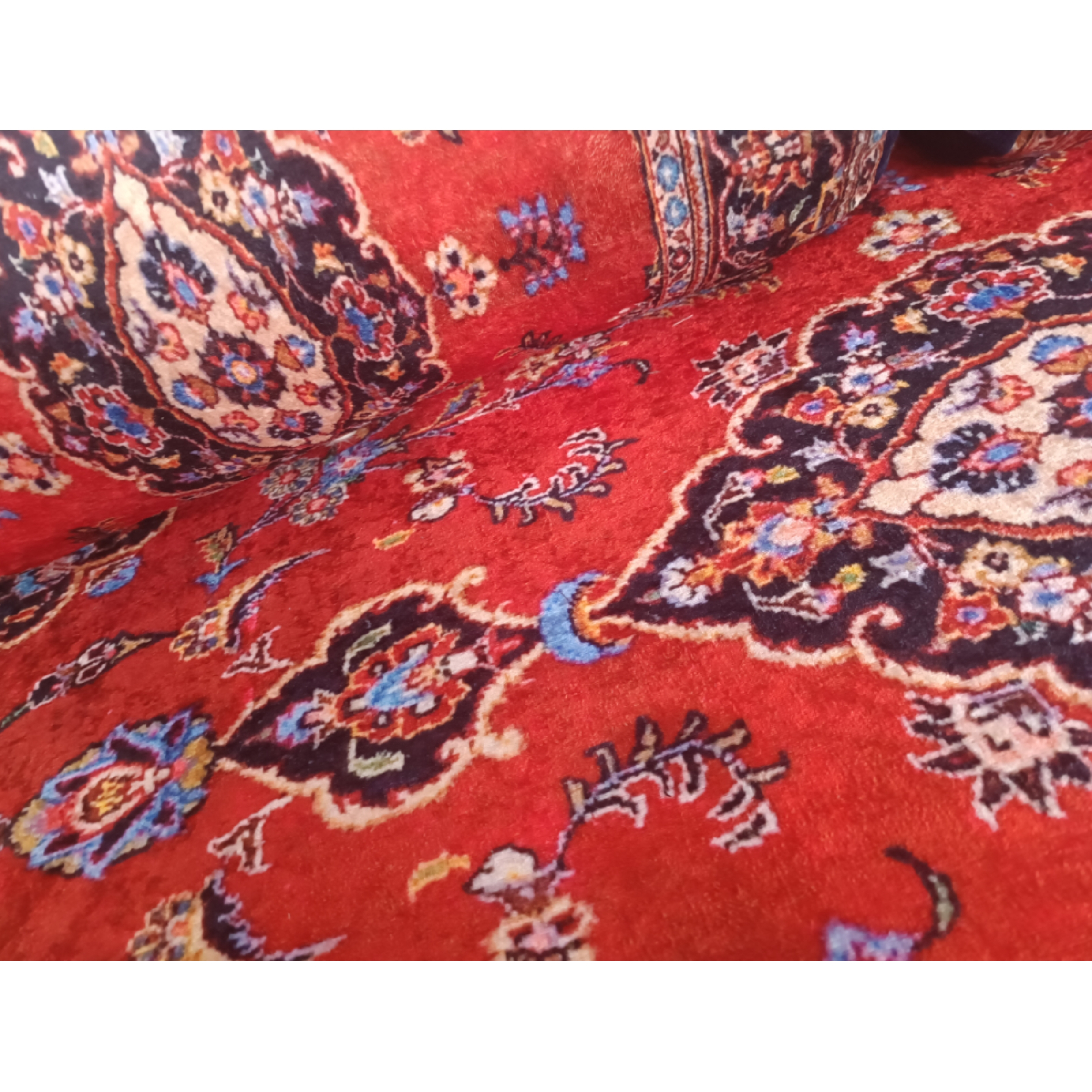 ست 3 تکه تشک و پشتی مدل مخمل سنتی کد 5