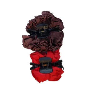 کلیپس مو زنانه مدل گل پارچه ای مجموعه دو عددی