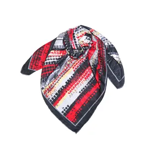 روسری زنانه مدل مربعی 