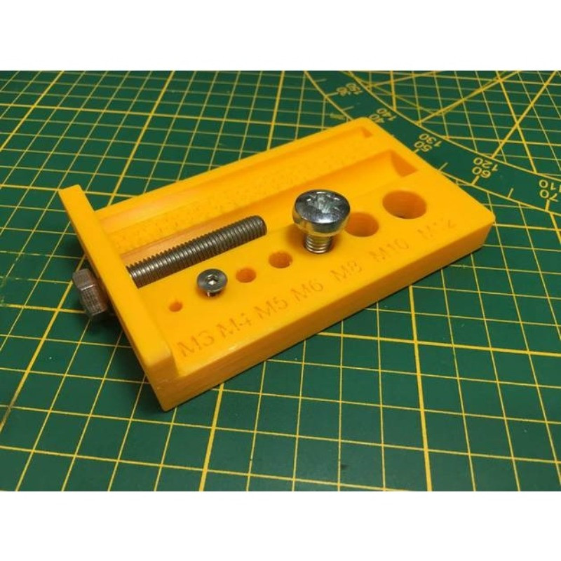 ضخامت سنج مدل اندازه گیری طول و قطر پیچ