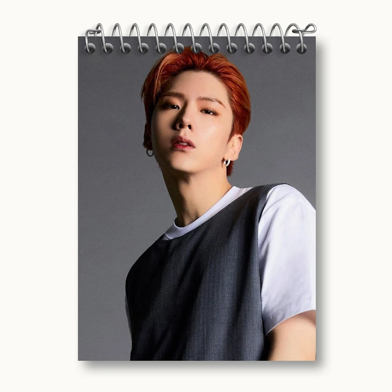 دفتر یادداشت 50 برگ خندالو مدل کیهیون گروه مانستا اکس MONSTA X کد 21149