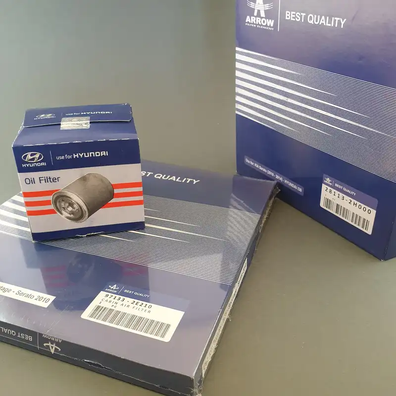 فیلتر هوا خودرو آرو مدل 2H000 مناسب برای سراتو به همراه فیلتر کابین و فیلتر روغن