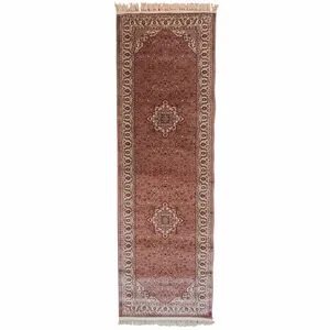 فرش ماشینی مدل نائین کد 450-30 زمینه مسی 