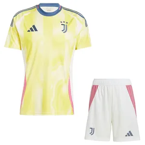 ست تی شرت و شلوارک ورزشی مردانه مدل یوونتوس Away 2025