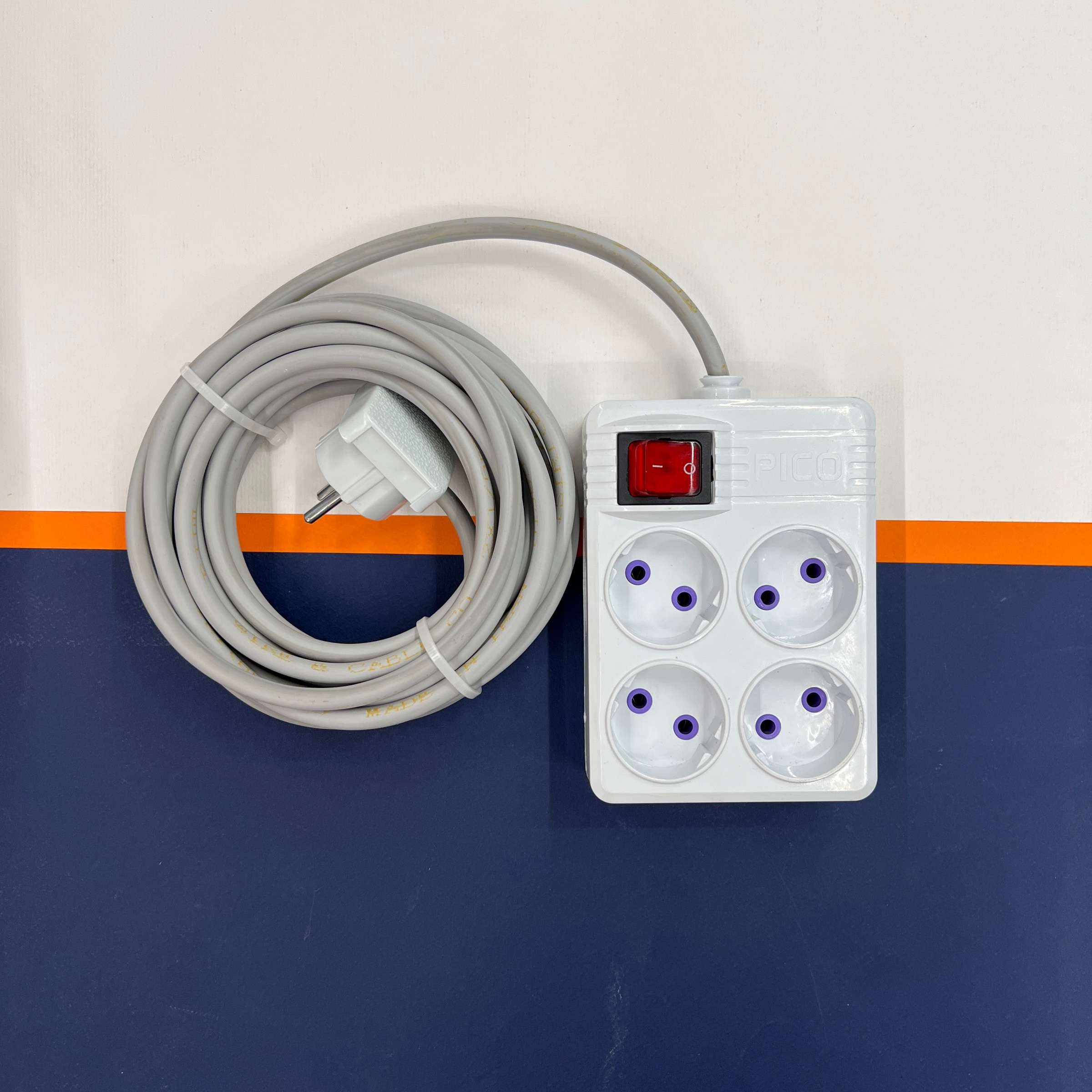 چهار راهی برق پیکو مدل کلید دار کد 2M