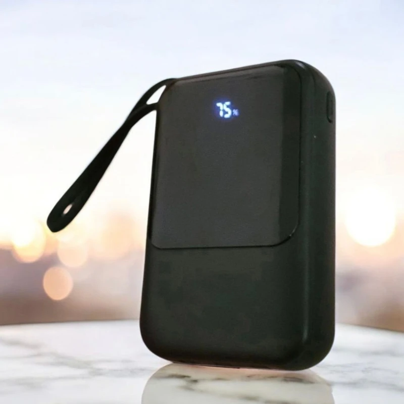 عکس شماره 3 : پاوربانک 22.5 وات مدل 22.5w ظرفیت 10000 میلی آمپر ساعت