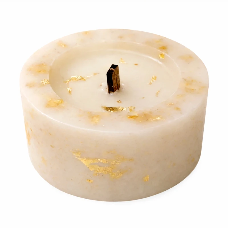 شمع دست‌ساز معطر مدل کلاسیک با رایحه وانیل زمان اتمام 12 ساعت