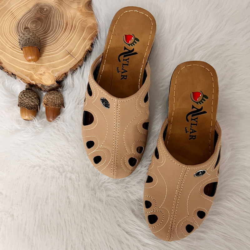 صندل زنانه مدل چشمی جلوبسته کد 235