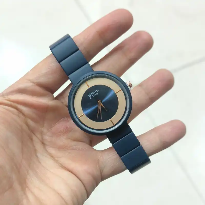 ساعت مچی عقربه ای زنانه مدل کلاسیک مینیمال بند فلزی کد 3