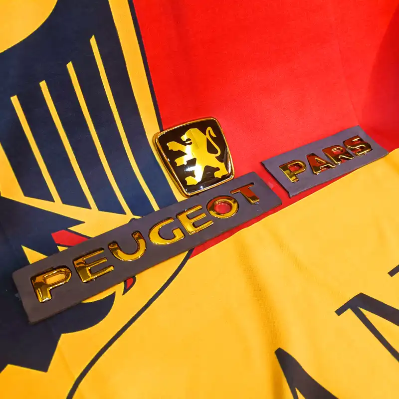 آرم صندوق عقب خودرو مدل TALA مناسب برای پژو پارس مجموعه 3 عددی