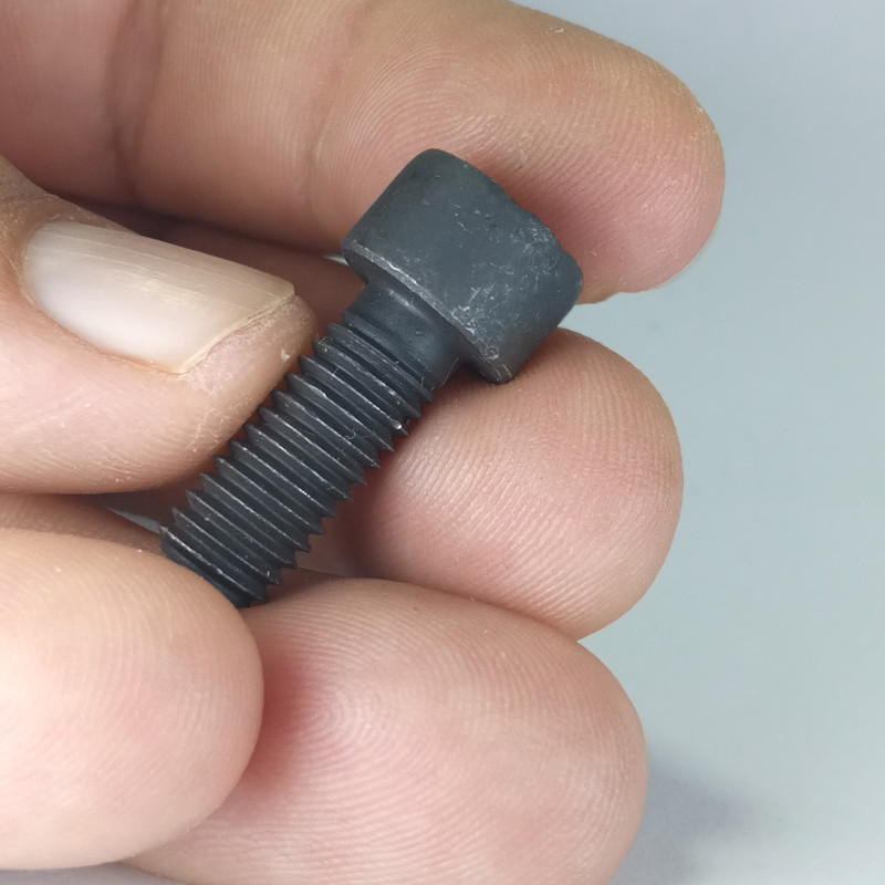 پیچ آلن مدل  HI5 M8-20MM بسته 10 عددی