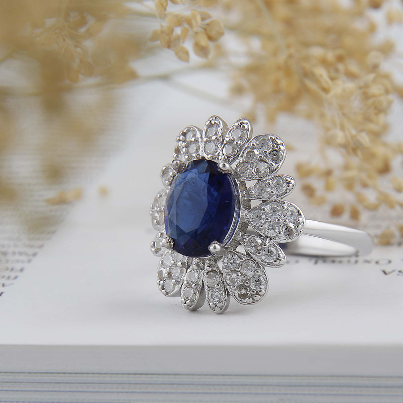 انگشتر نقره زنانه بازرگانی میلادی مدل سنگ کوارتز نگین برلیان بدون ریزش آبکاری رادیوم کد AWR_1571