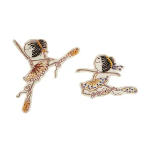 سنجاق سینه زنانه مزون هنری تیارا مدل رقص باله مجموعه 2 عددی