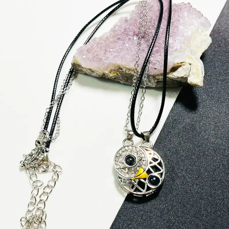 گردنبند مدل دوستت دارم به صد زبان مجموعه دو عددی