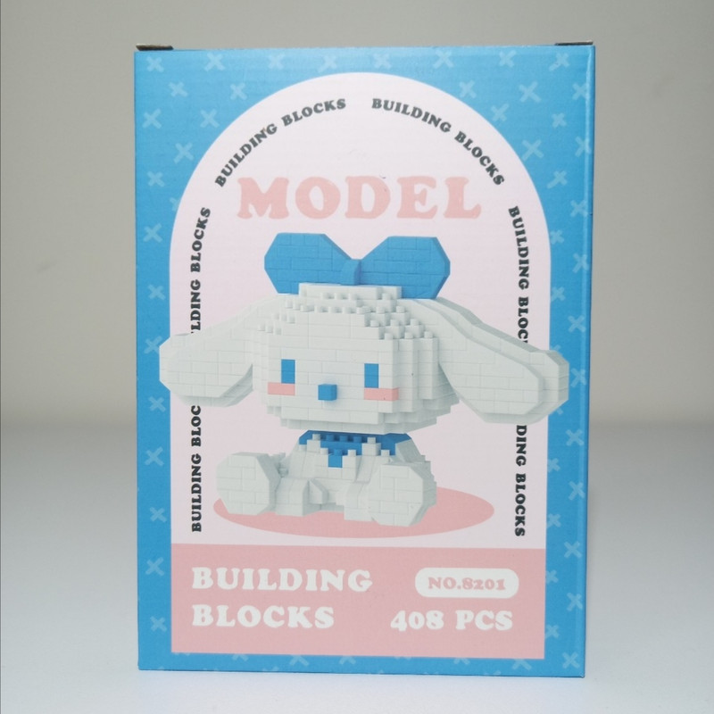 ساختنی مدل سینامورول نشسته