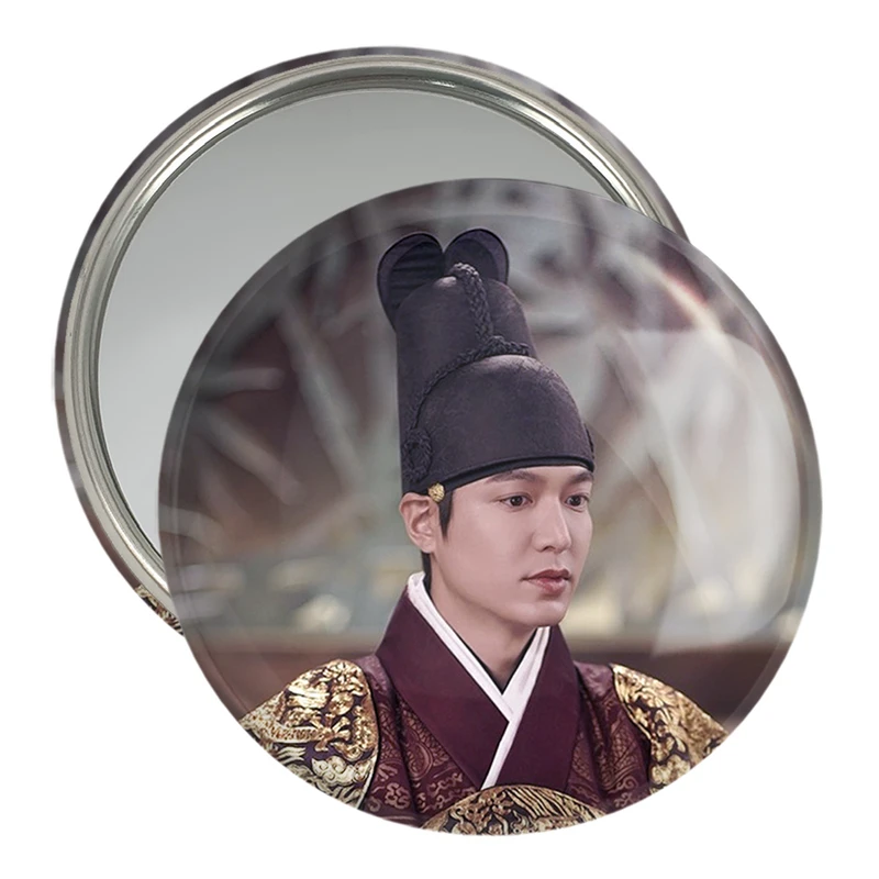 آینه جیبی خندالو مدل لی مین هو Leemin ho  کد 20886