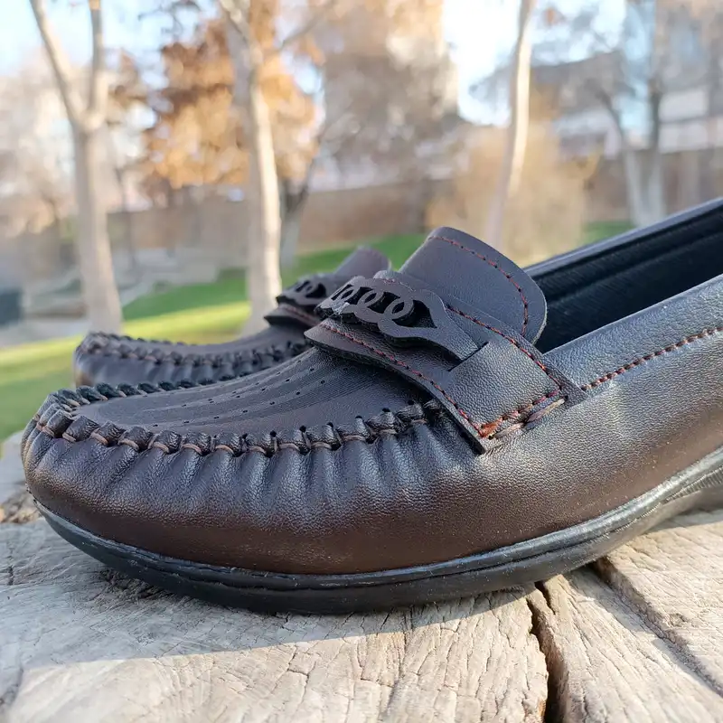 کفش طبی زنانه مدل ترلان کدP.t رنگ قهوه‌ای