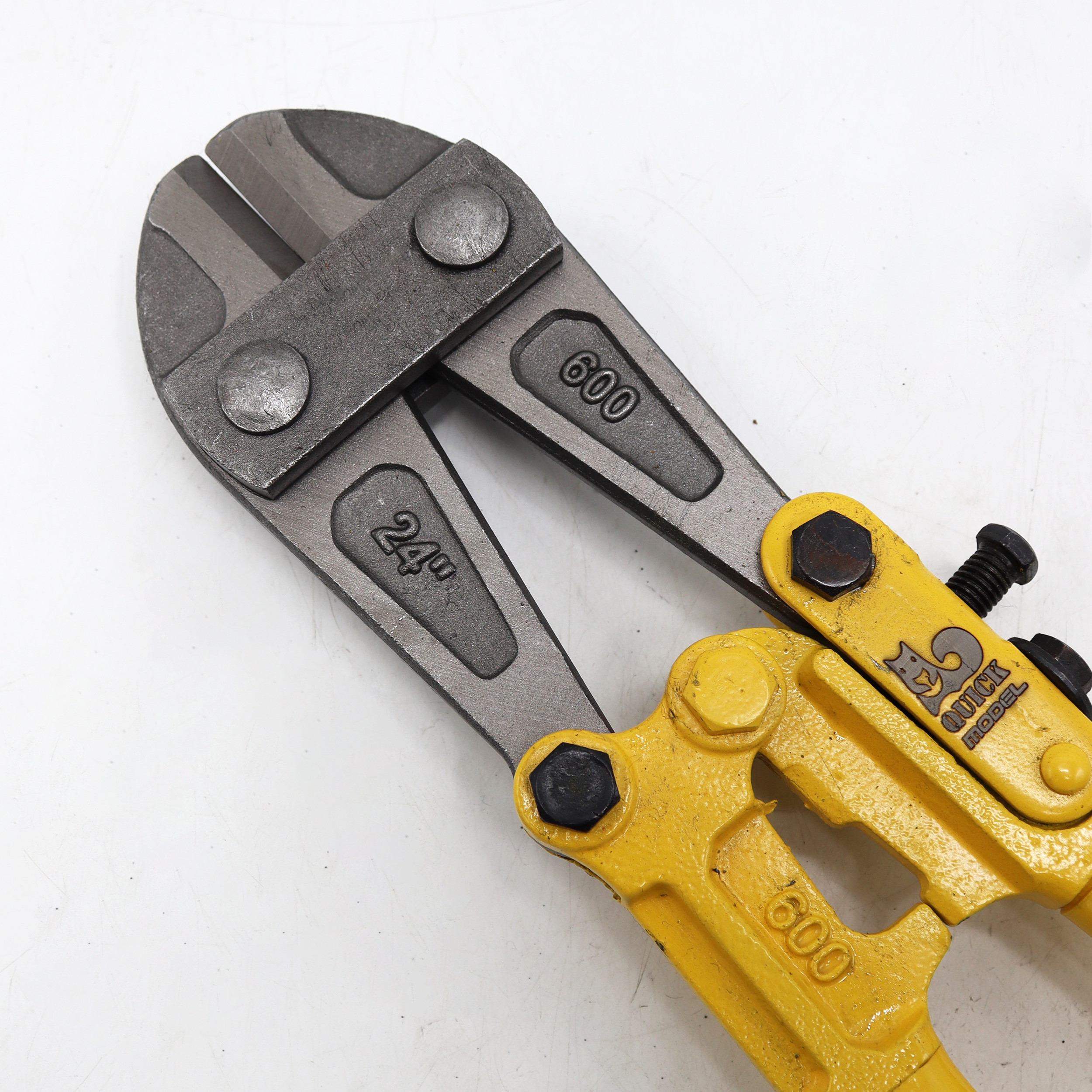 قیچی مفتول بر مدل کوییک کد YP-KA-600MM سایز 24 اینچ