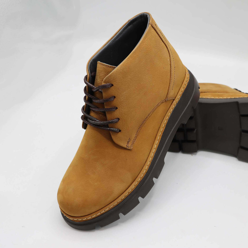 نیم بوت مردانه لردگام مدل تایگن رنگ شتری