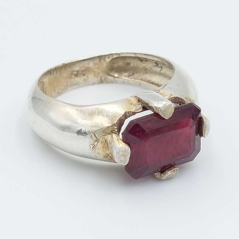 انگشتر نقره زنانه مدل یاقوت کد 20573