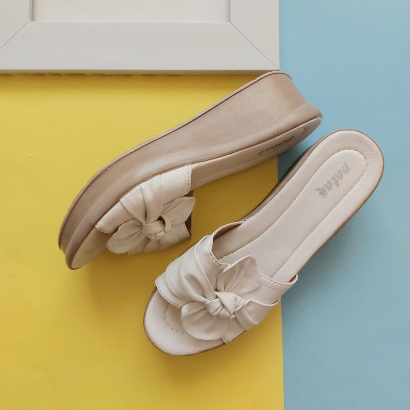 دمپایی زنانه مدل نگین