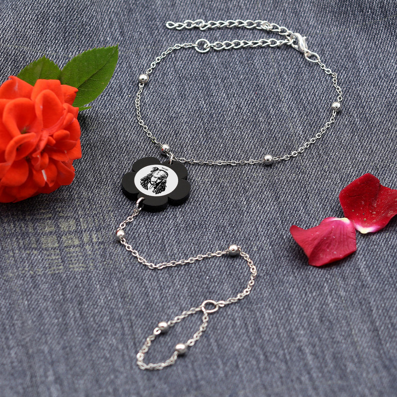 پابند زنانه ناکسیگو مدل تمیمه طرح کاپیتان جک اسپارو کد TP11231