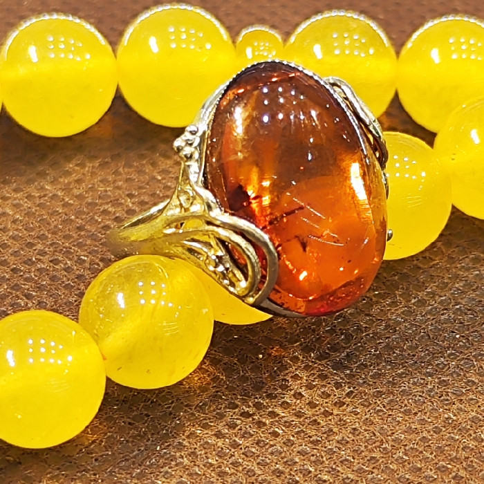 انگشتر نقره زنانه نقره جات بافندگان مدل سنگ کهربا لهستان کد 202