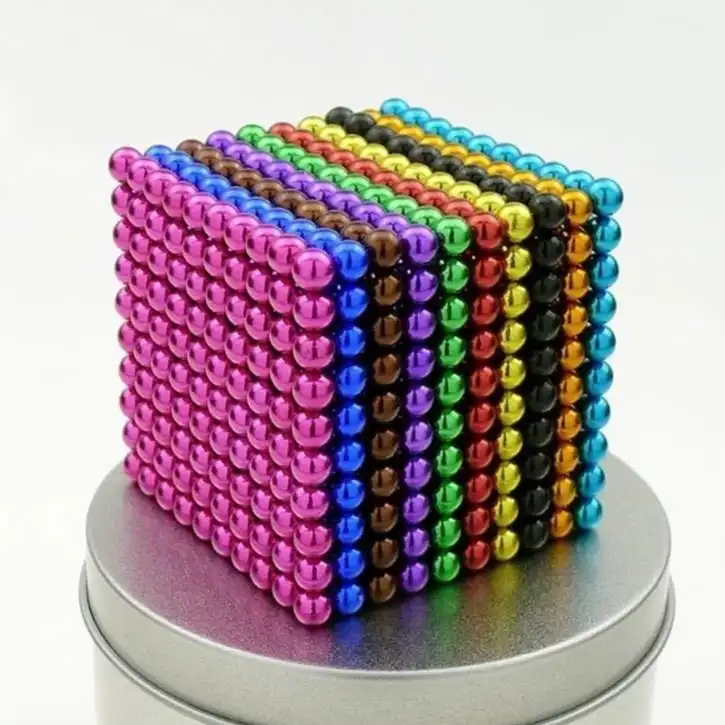 ساختنی مدل باکی بال مگنتی رنگی