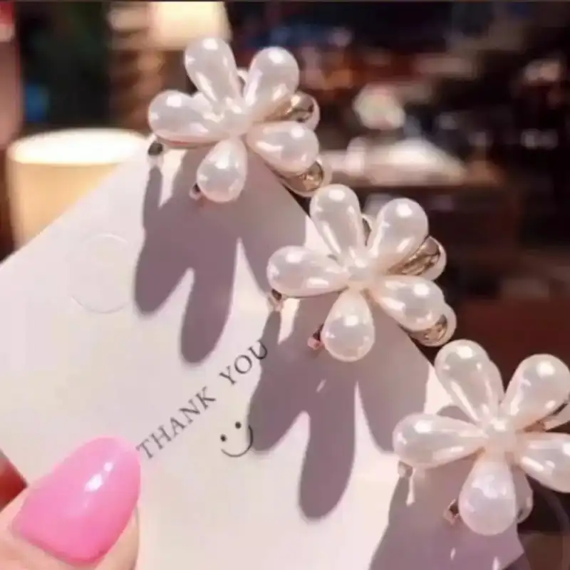 کلیپس مو زنانه طرح شکوفه مرواریدی