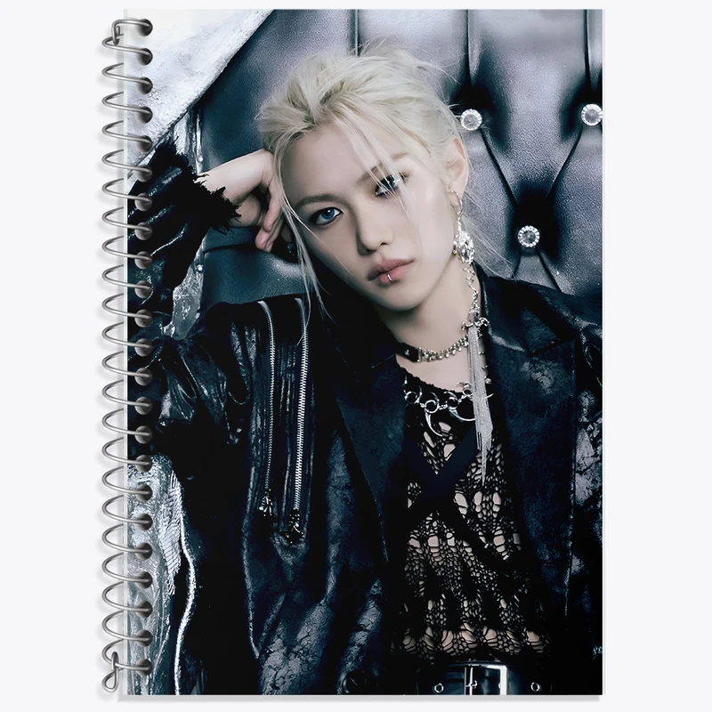 دفتر زبان 50 برگ خندالو مدل دو خط طرح فلیکس استری کیدز (Stray Kids) کد F5556