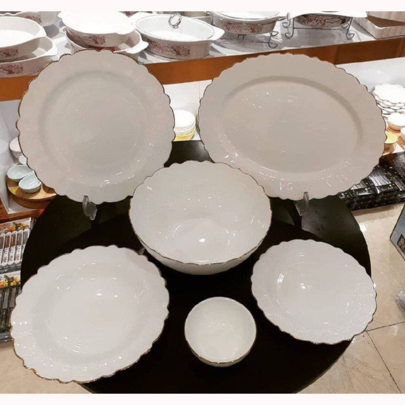 سرویس غذاخوری 26 پارچه 6 نفره مدل لب طلا