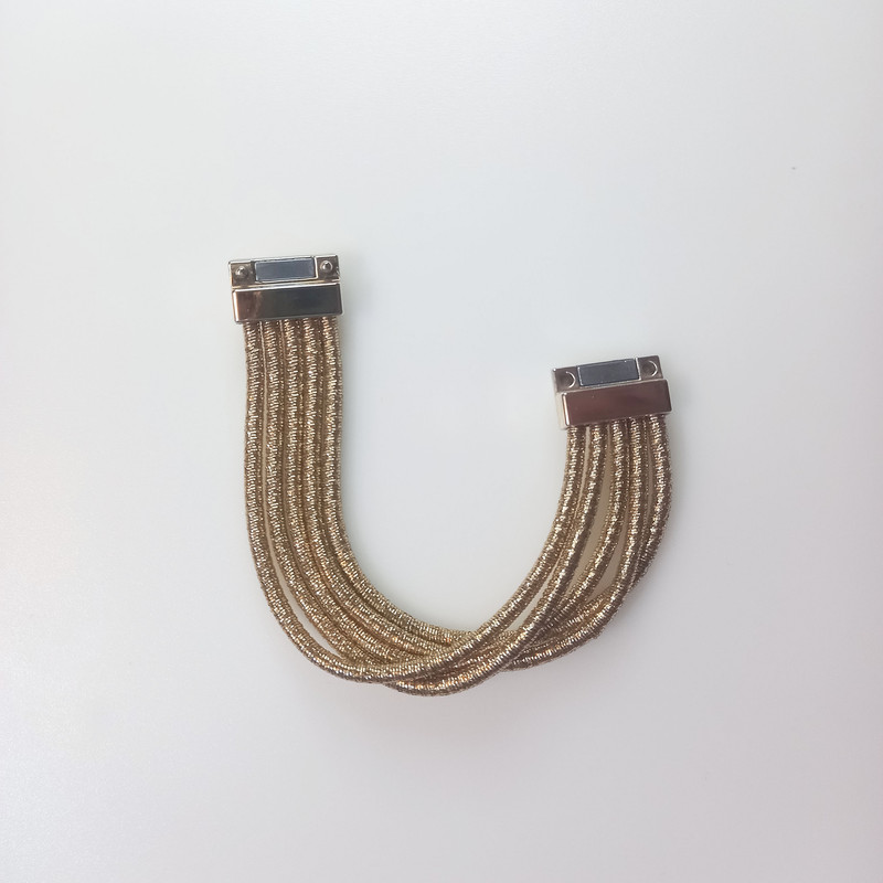 دستبند دخترانه مدل مگنتی پهن