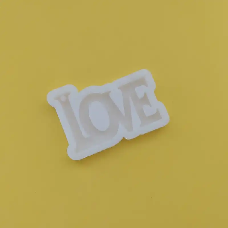 قالب رزین مدل جاکلیدی طرح LOVE کد 1