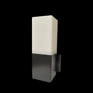 چراغ حیاطی مدل روبیکا مکعبی Compact