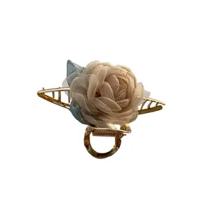 کلیپس مو زنانه مدل گل  رز پارچه ایی