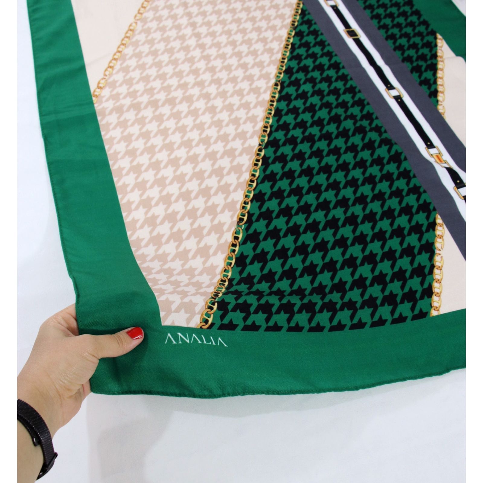 شال زنانه مدل موهر طرح پیچازی کد 2762 - - 22