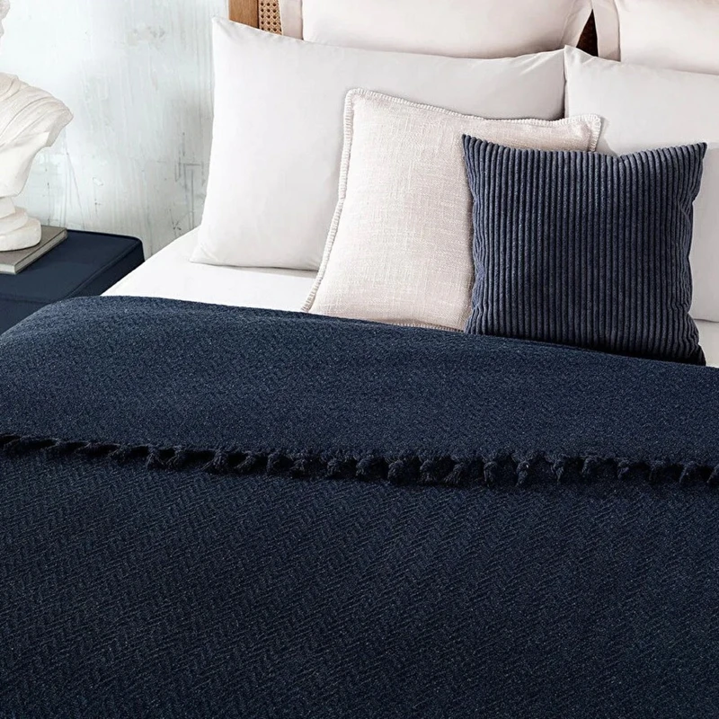 عکس شماره 2 : روتختی مادام کوکو مدل stephane lacivert yatak ortusu یک نفره سایز 220×160 سانتی متر