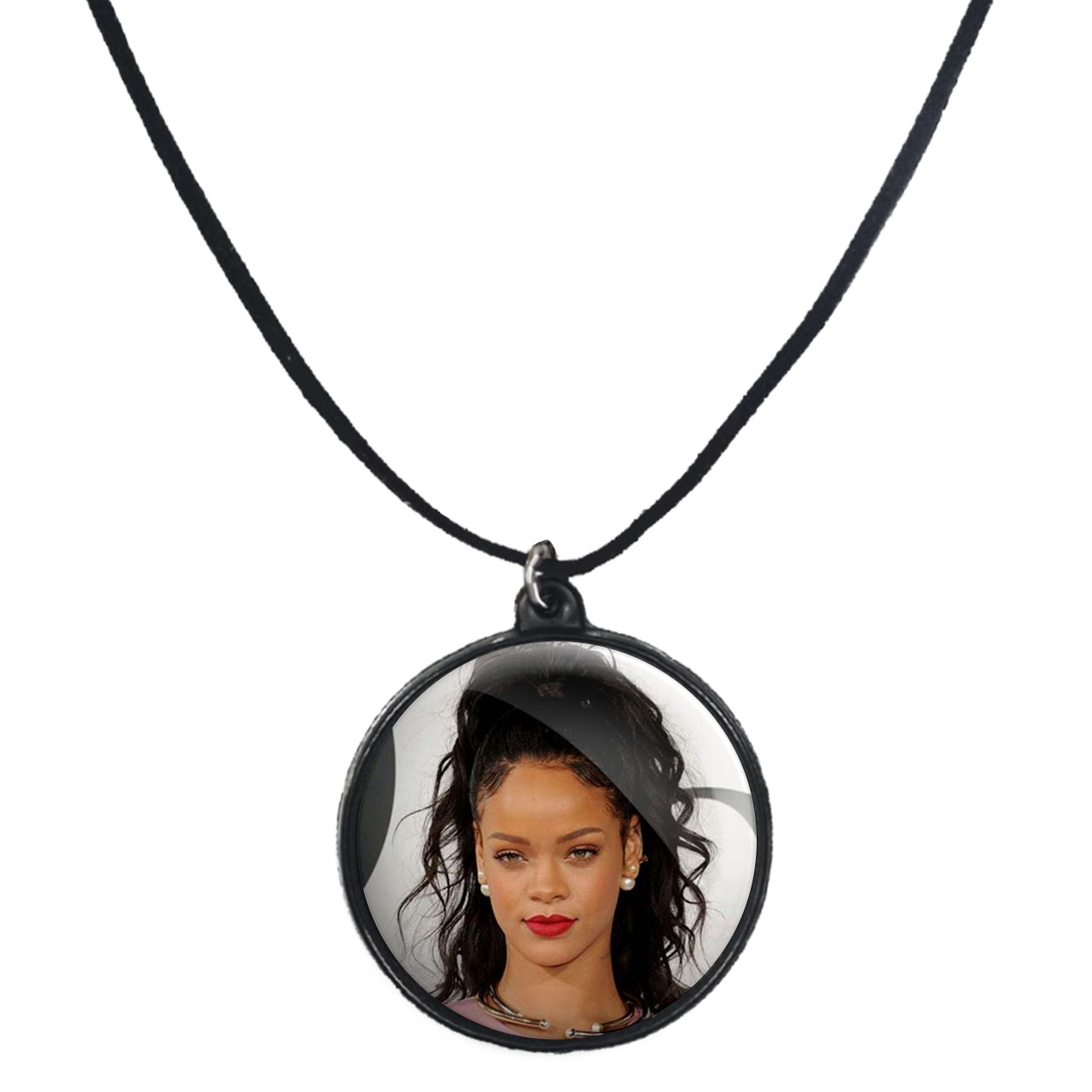 گردنبند پرمانه طرح ریحانا کد pmb.1096 مدل دو طرفه