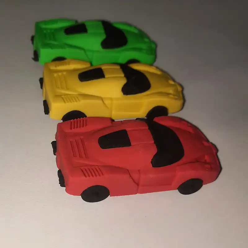 پاک کن طرح فانتزی مدل ماشین بسته 3 عددی