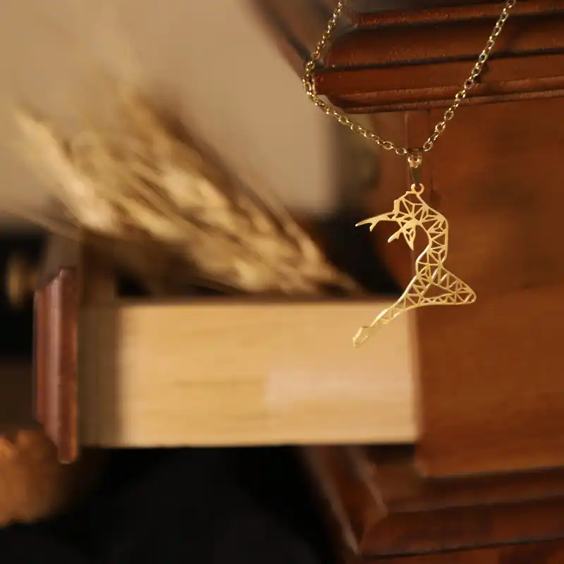 گردنبند طلا 18 عیار زنانه الن نار مدل بالرين 10378