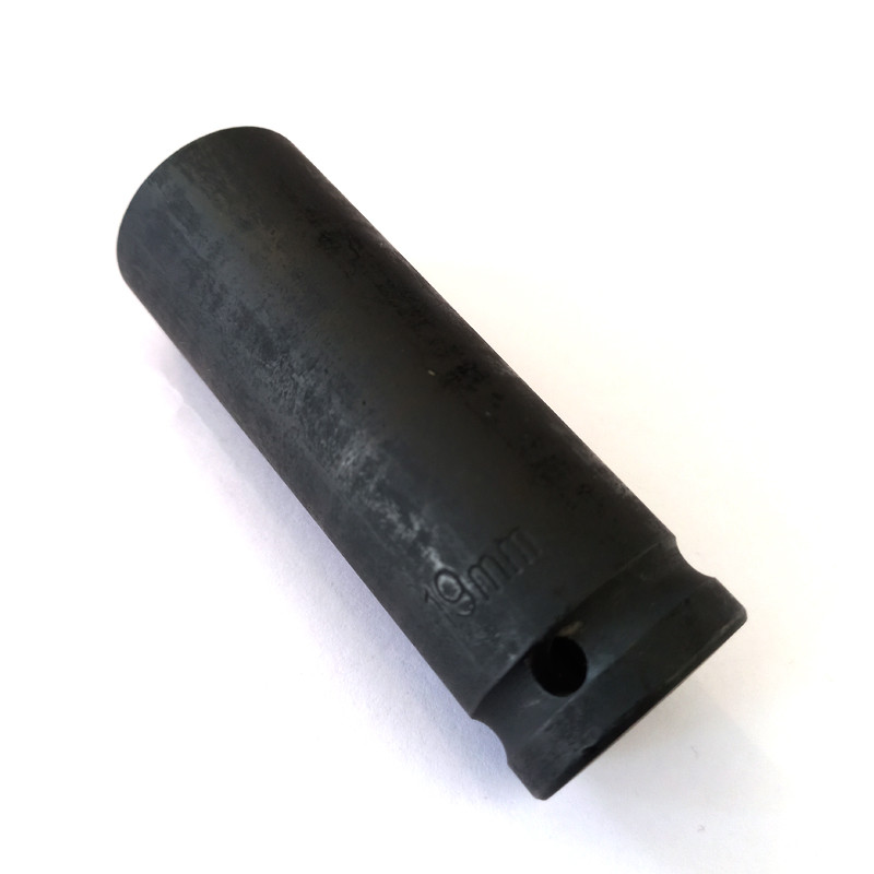 آچار بکس بلند تات مدل BT-19 سایز 19 میلی متر آچار بکس بلند تات مدل BT-19 سایز 19 میلی متر