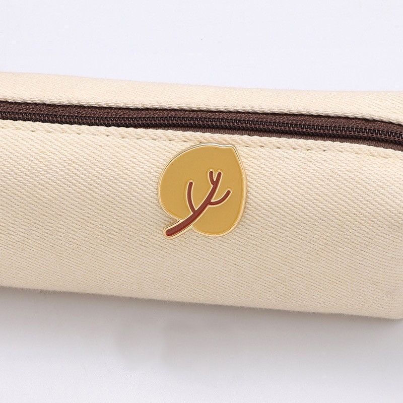 گل سینه زنانه مدل برگ گل سینه زنانه مدل برگ